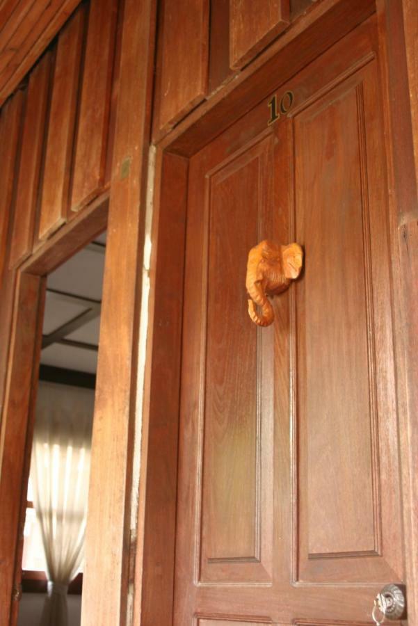 Mano Temple House Luang Prabang Exterior foto
